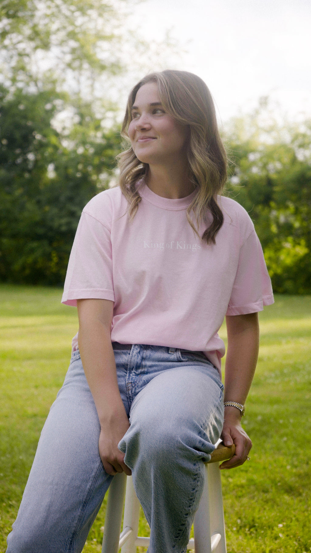 Jesus is King - Pink